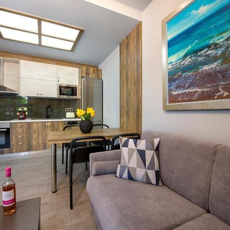 Rena'S Luxury Apartment With Free Private Parking Chania  Exterior foto